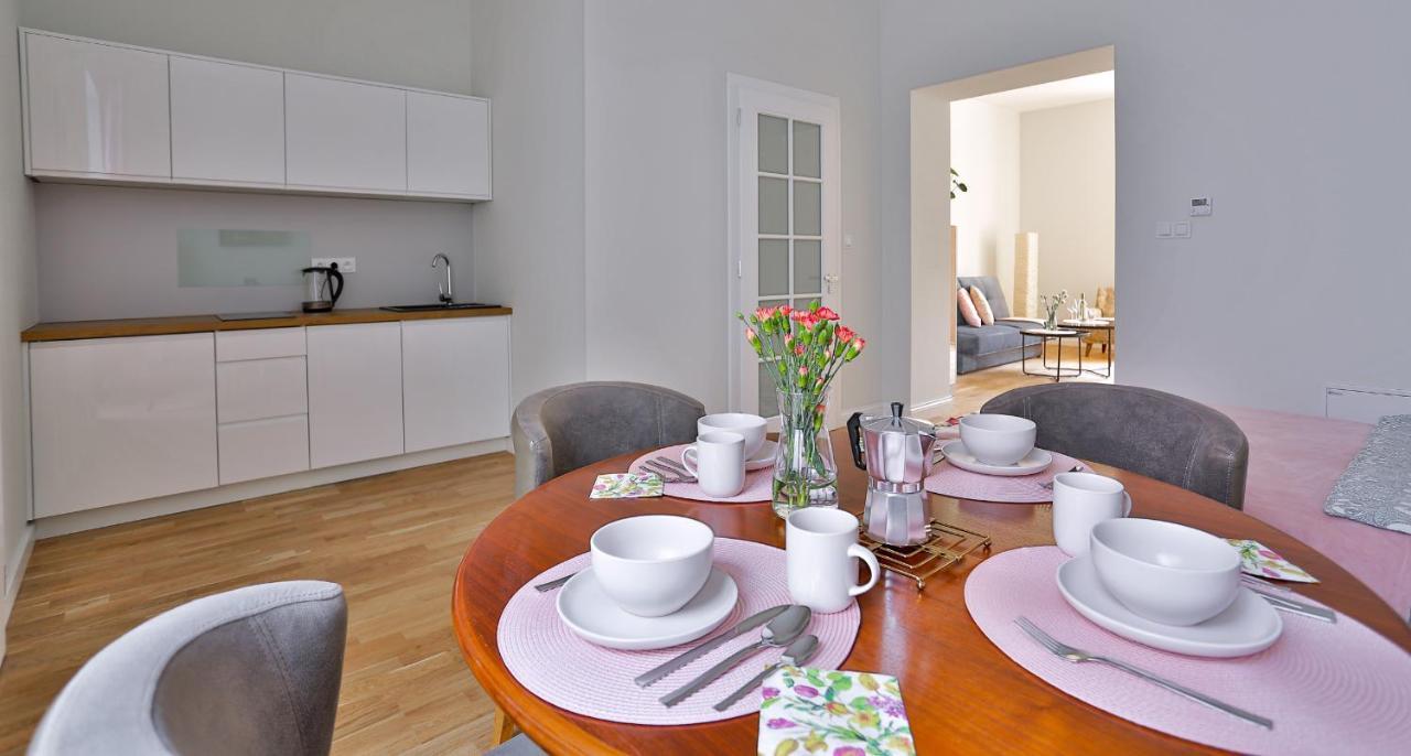 Art Palace Apartments Краков Экстерьер фото
