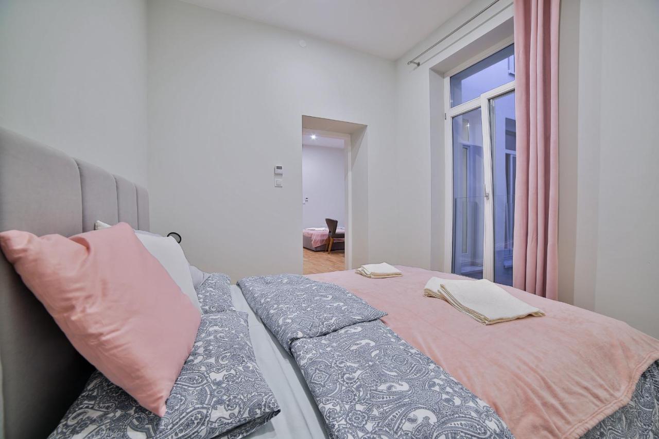 Art Palace Apartments Краков Экстерьер фото