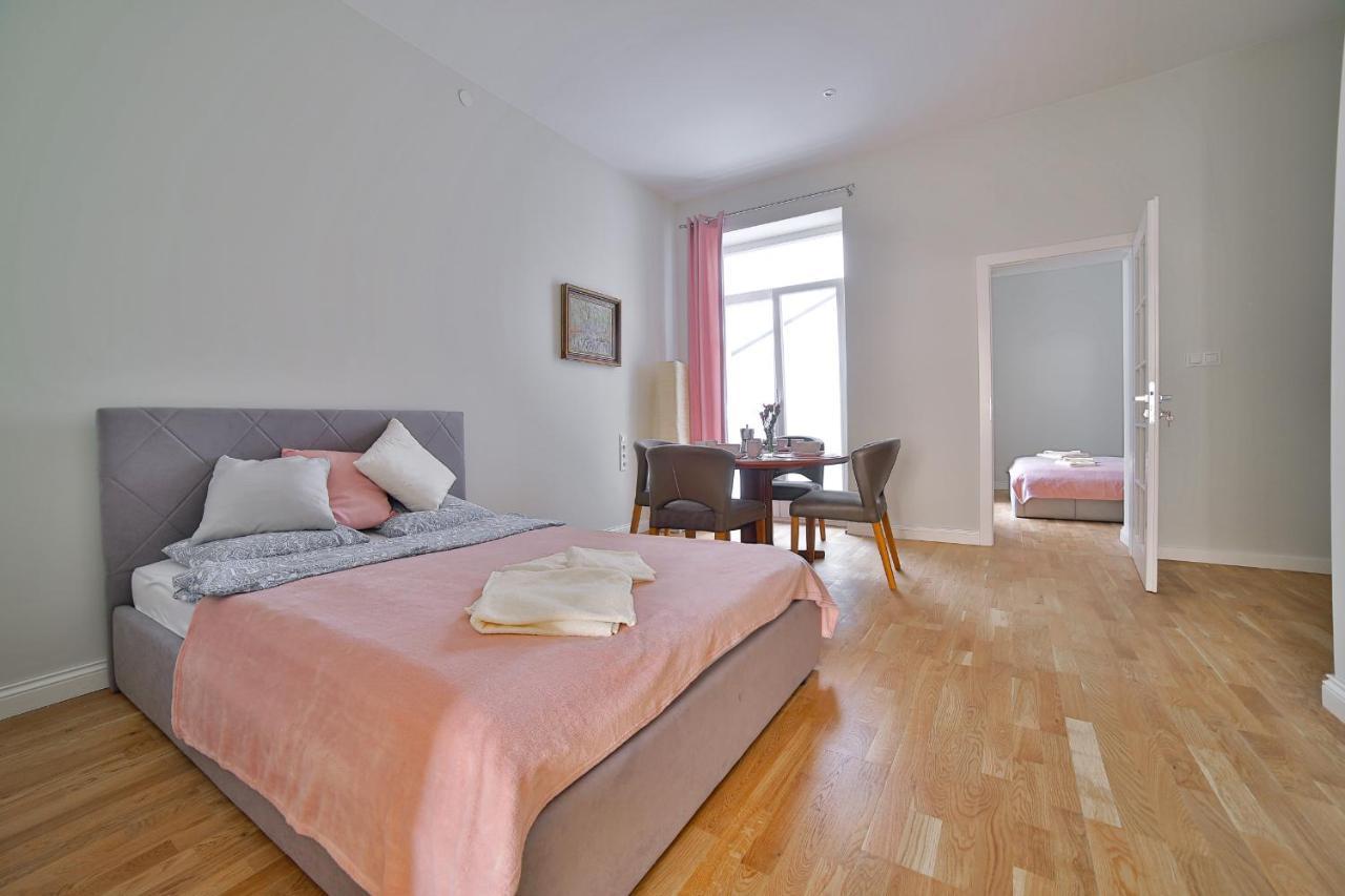Art Palace Apartments Краков Экстерьер фото